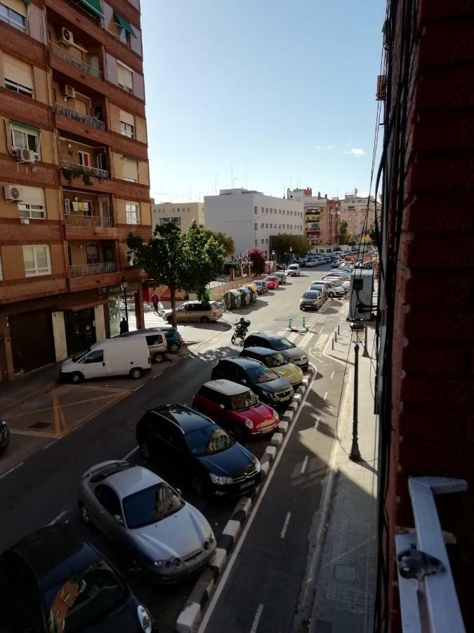 Apartamento Torres Apartment Valencia Exterior photo